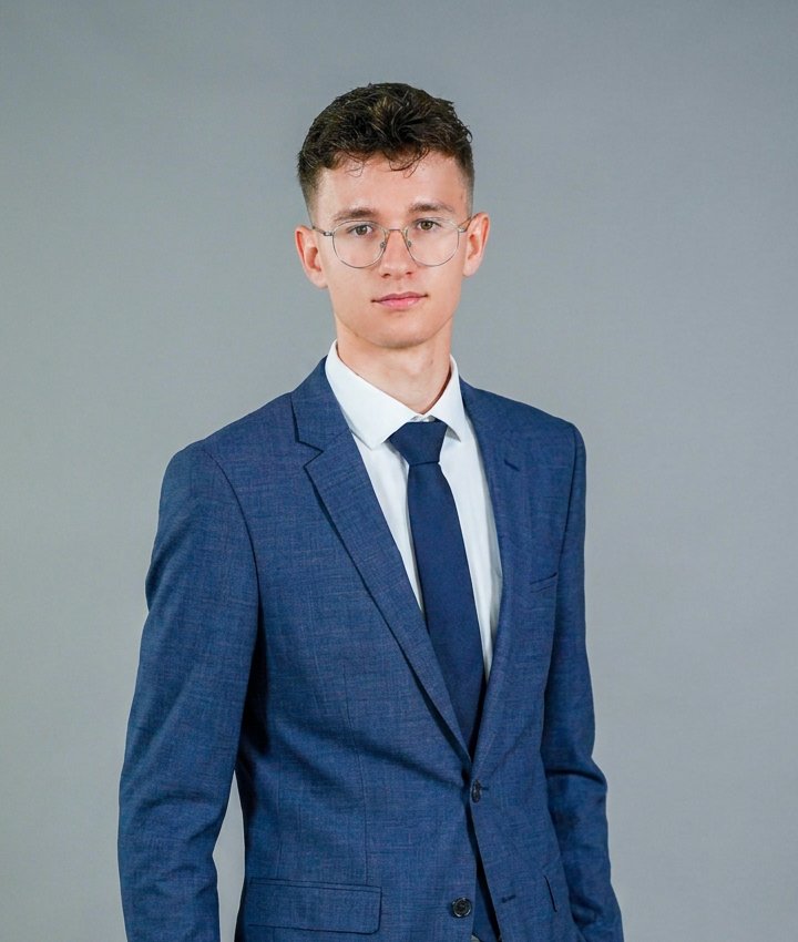 Jonah Holste, Gründer von WebFront